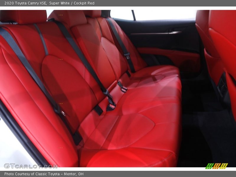 Super White / Cockpit Red 2020 Toyota Camry XSE