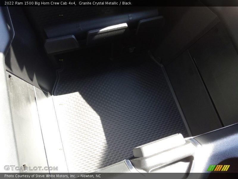 Granite Crystal Metallic / Black 2022 Ram 1500 Big Horn Crew Cab 4x4