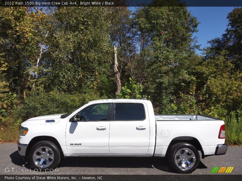 Bright White / Black 2022 Ram 1500 Big Horn Crew Cab 4x4