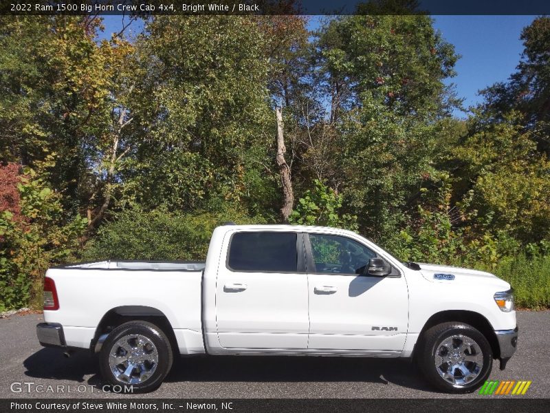 Bright White / Black 2022 Ram 1500 Big Horn Crew Cab 4x4