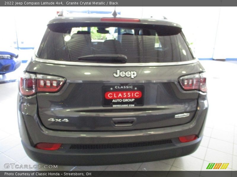 Granite Crystal Metallic / Black 2022 Jeep Compass Latitude 4x4