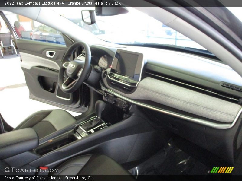 Granite Crystal Metallic / Black 2022 Jeep Compass Latitude 4x4