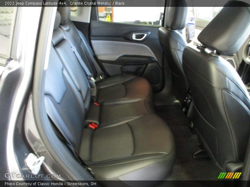 Granite Crystal Metallic / Black 2022 Jeep Compass Latitude 4x4