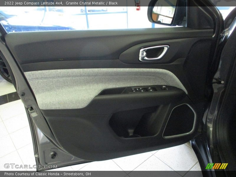 Granite Crystal Metallic / Black 2022 Jeep Compass Latitude 4x4