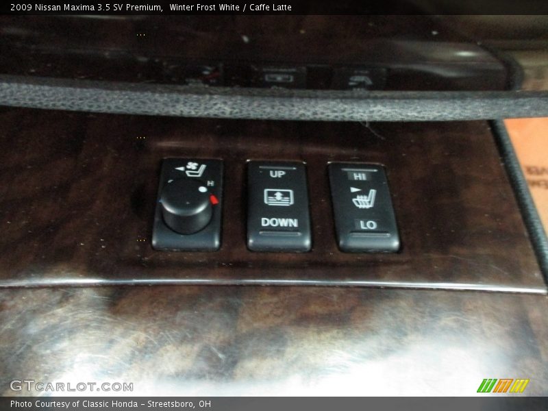 Winter Frost White / Caffe Latte 2009 Nissan Maxima 3.5 SV Premium