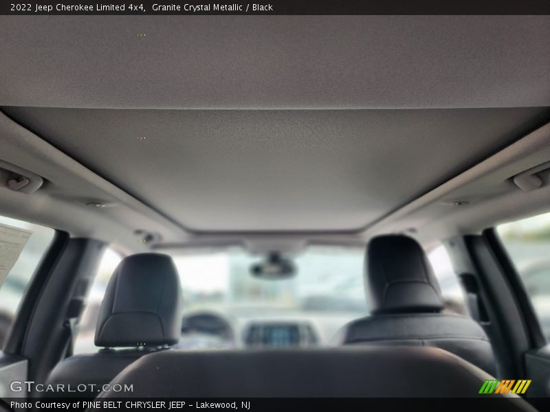 Granite Crystal Metallic / Black 2022 Jeep Cherokee Limited 4x4