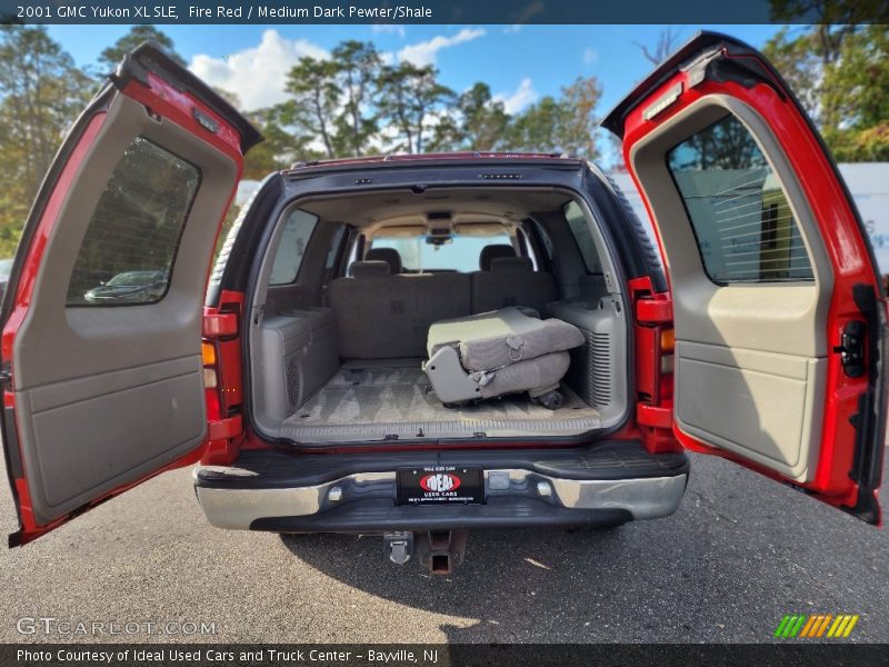  2001 Yukon XL SLE Trunk