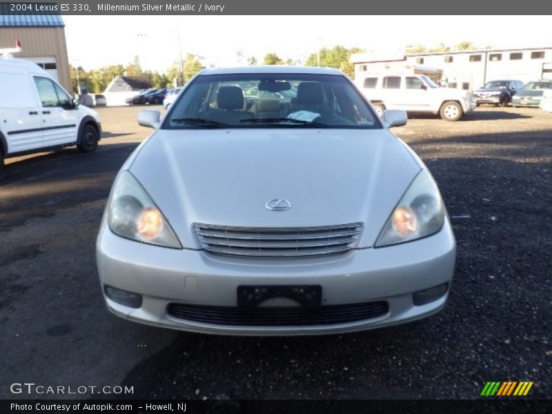 Millennium Silver Metallic / Ivory 2004 Lexus ES 330