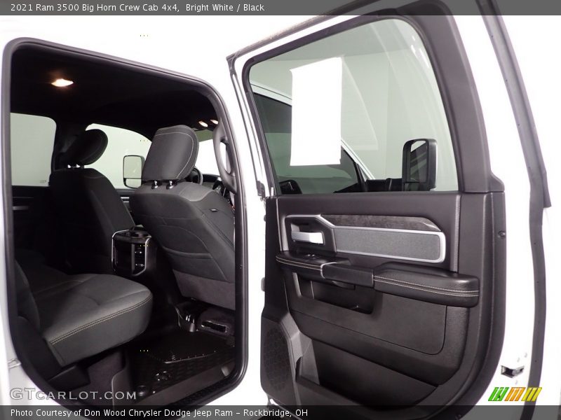 Bright White / Black 2021 Ram 3500 Big Horn Crew Cab 4x4