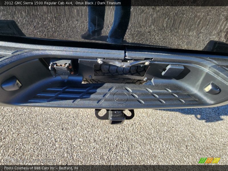 Onyx Black / Dark Titanium 2012 GMC Sierra 1500 Regular Cab 4x4