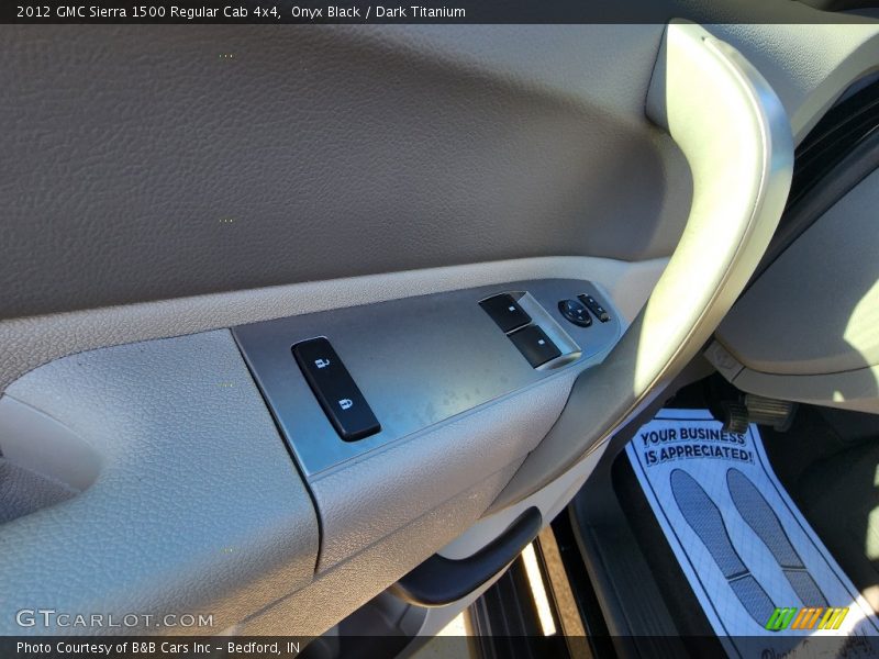 Onyx Black / Dark Titanium 2012 GMC Sierra 1500 Regular Cab 4x4
