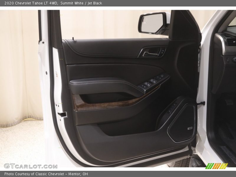 Summit White / Jet Black 2020 Chevrolet Tahoe LT 4WD