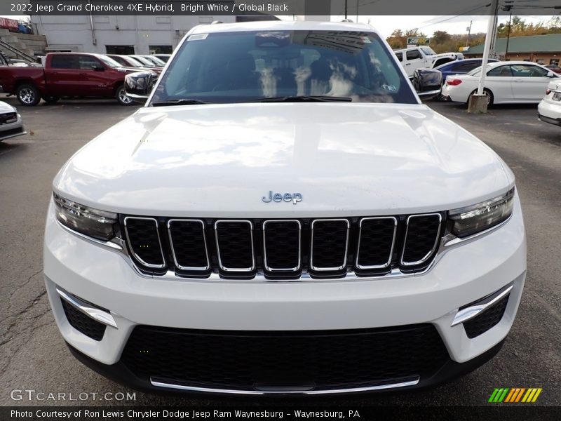Bright White / Global Black 2022 Jeep Grand Cherokee 4XE Hybrid