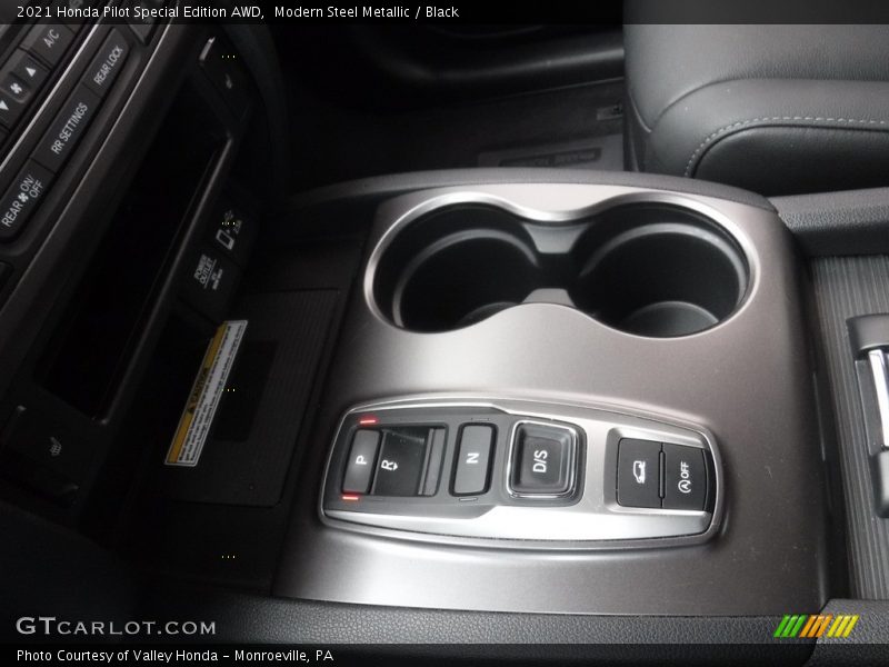 Modern Steel Metallic / Black 2021 Honda Pilot Special Edition AWD