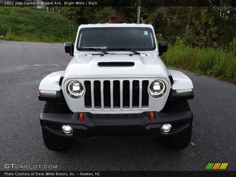 Bright White / Black 2023 Jeep Gladiator Mojave 4x4
