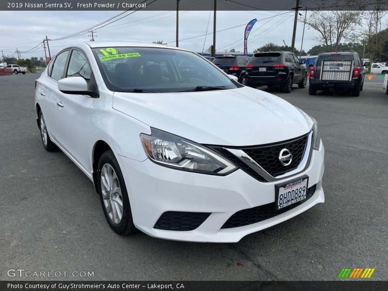 Fresh Powder / Charcoal 2019 Nissan Sentra SV