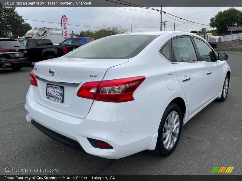 Fresh Powder / Charcoal 2019 Nissan Sentra SV