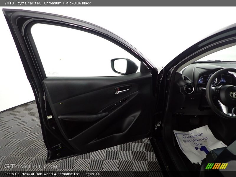 Chromium / Mid-Blue Black 2018 Toyota Yaris iA