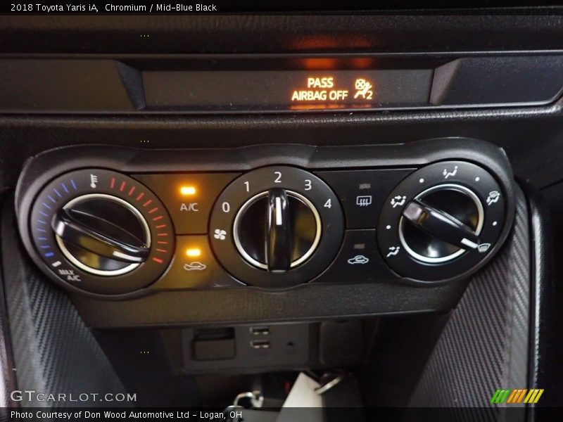 Chromium / Mid-Blue Black 2018 Toyota Yaris iA