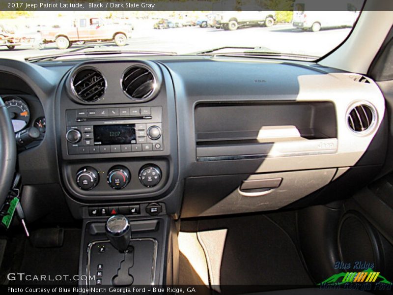 Black / Dark Slate Gray 2017 Jeep Patriot Latitude