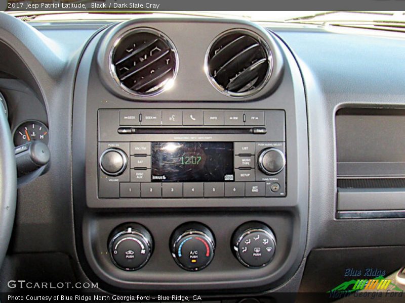 Black / Dark Slate Gray 2017 Jeep Patriot Latitude