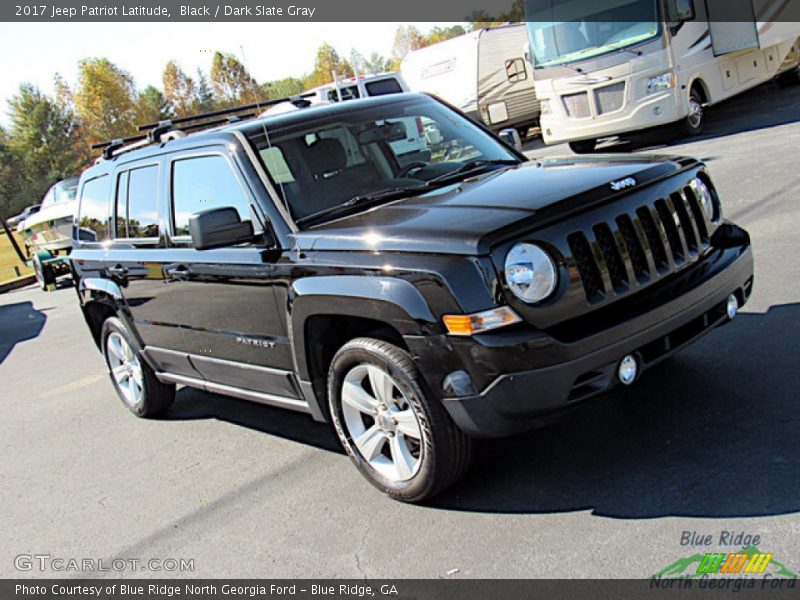 Black / Dark Slate Gray 2017 Jeep Patriot Latitude