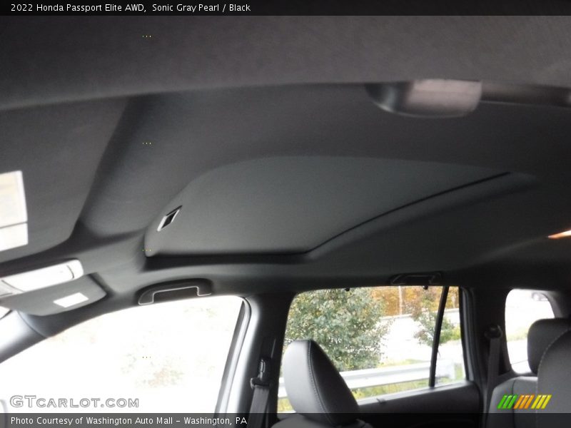 Sonic Gray Pearl / Black 2022 Honda Passport Elite AWD