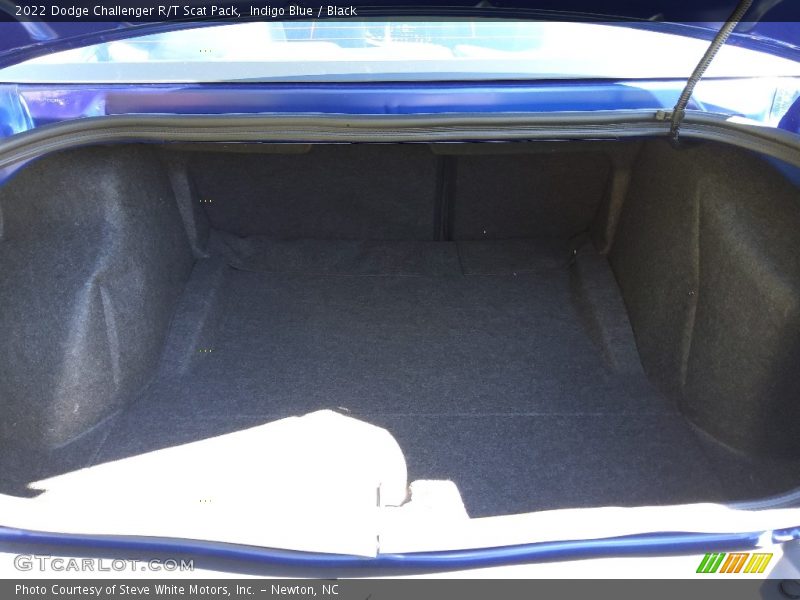 Indigo Blue / Black 2022 Dodge Challenger R/T Scat Pack