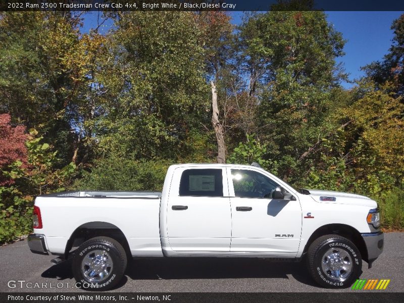 Bright White / Black/Diesel Gray 2022 Ram 2500 Tradesman Crew Cab 4x4