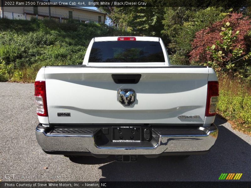 Bright White / Black/Diesel Gray 2022 Ram 2500 Tradesman Crew Cab 4x4
