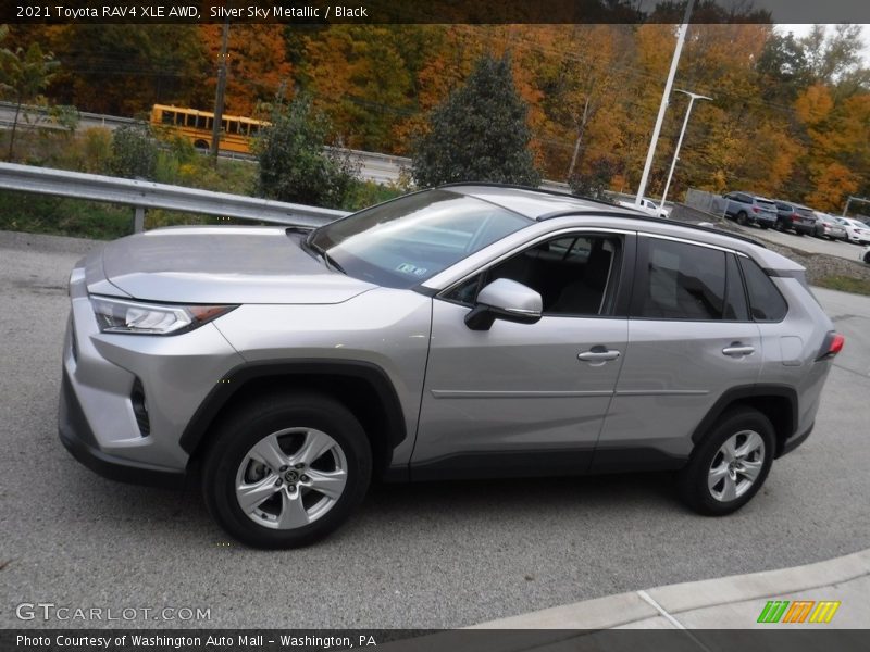 Silver Sky Metallic / Black 2021 Toyota RAV4 XLE AWD