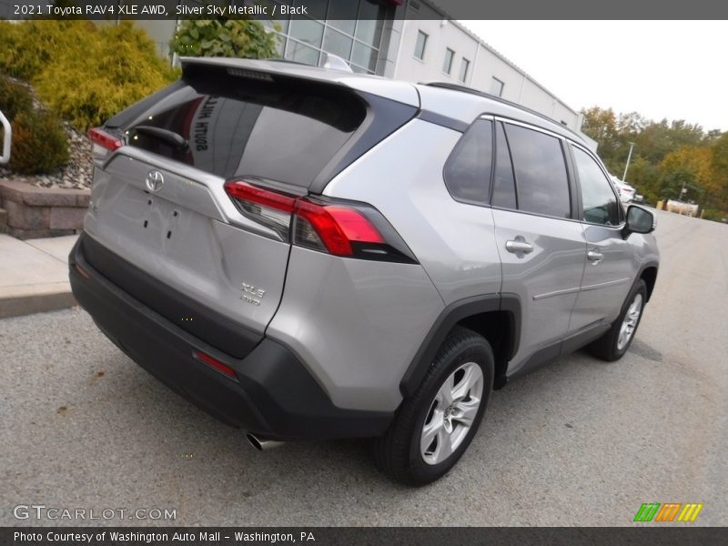 Silver Sky Metallic / Black 2021 Toyota RAV4 XLE AWD