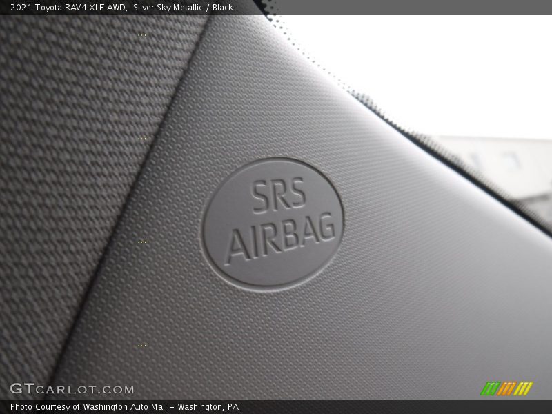 Silver Sky Metallic / Black 2021 Toyota RAV4 XLE AWD