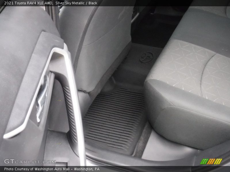 Silver Sky Metallic / Black 2021 Toyota RAV4 XLE AWD