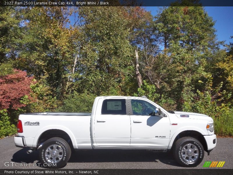 Bright White / Black 2022 Ram 2500 Laramie Crew Cab 4x4
