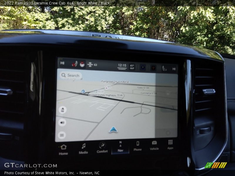 Bright White / Black 2022 Ram 2500 Laramie Crew Cab 4x4