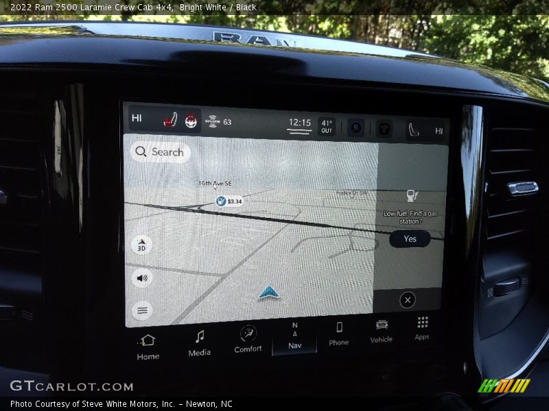Bright White / Black 2022 Ram 2500 Laramie Crew Cab 4x4
