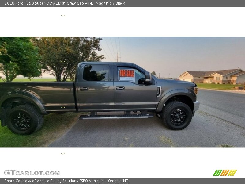 Magnetic / Black 2018 Ford F350 Super Duty Lariat Crew Cab 4x4