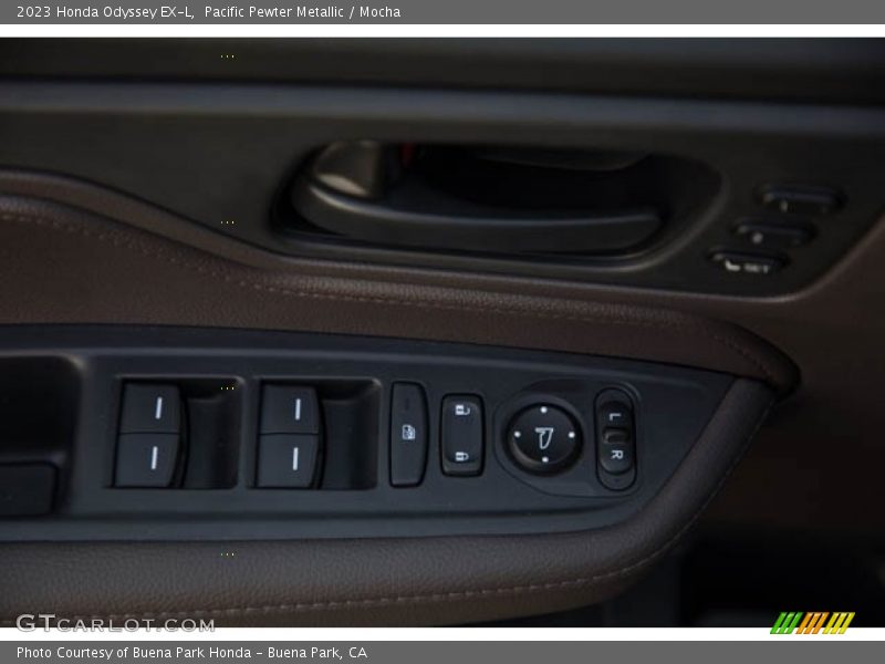 Pacific Pewter Metallic / Mocha 2023 Honda Odyssey EX-L