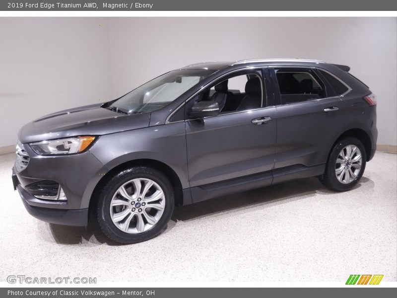 Magnetic / Ebony 2019 Ford Edge Titanium AWD