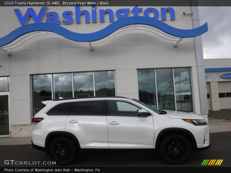 Blizzard Pearl White / Black 2019 Toyota Highlander SE AWD