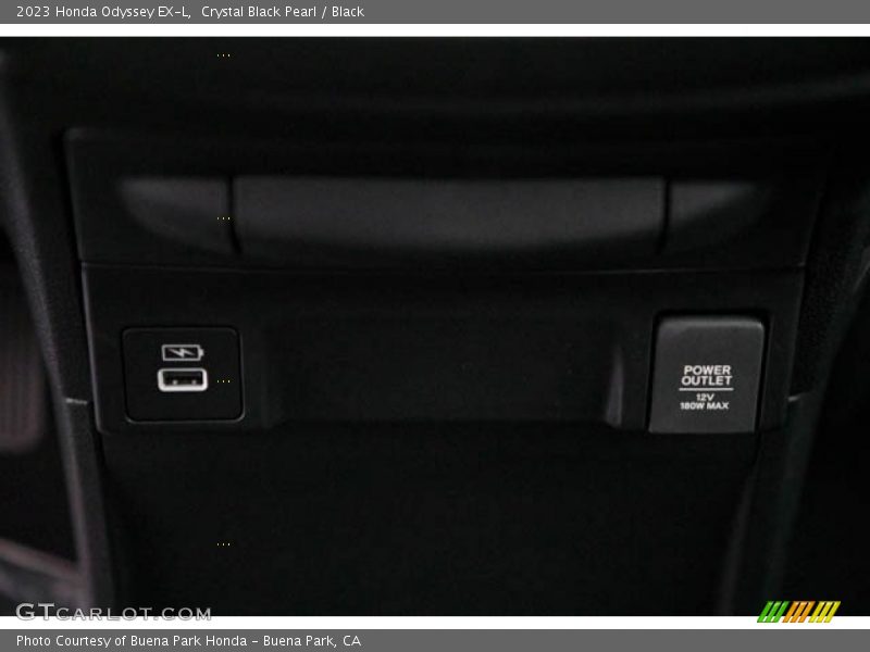 Crystal Black Pearl / Black 2023 Honda Odyssey EX-L