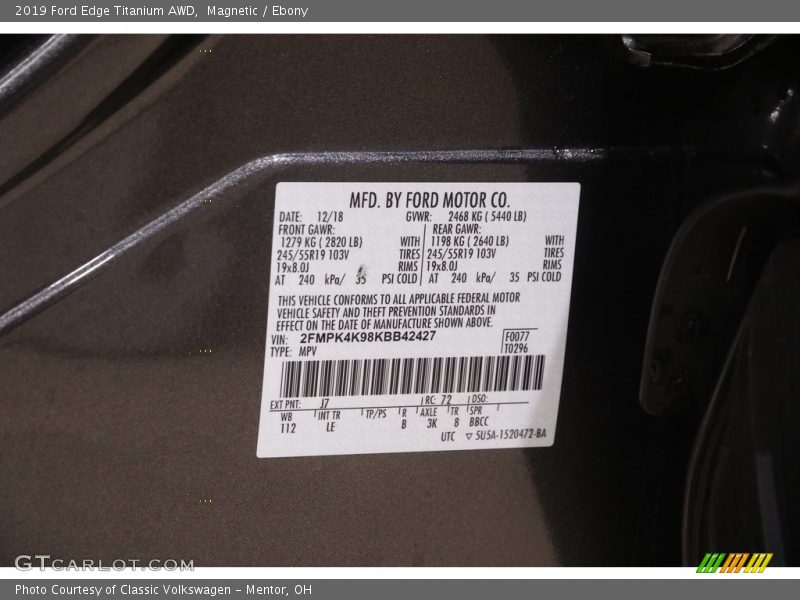 Magnetic / Ebony 2019 Ford Edge Titanium AWD