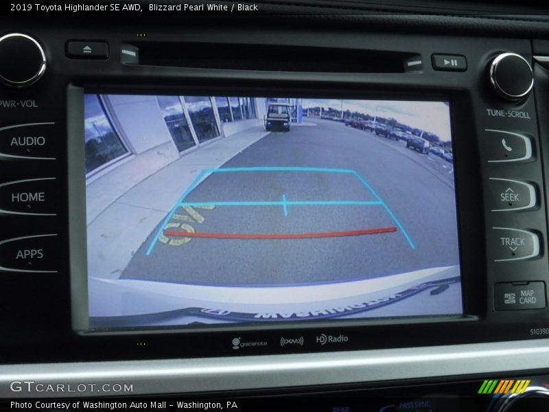 Blizzard Pearl White / Black 2019 Toyota Highlander SE AWD