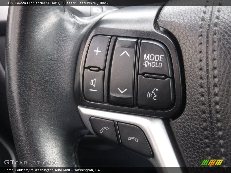Blizzard Pearl White / Black 2019 Toyota Highlander SE AWD