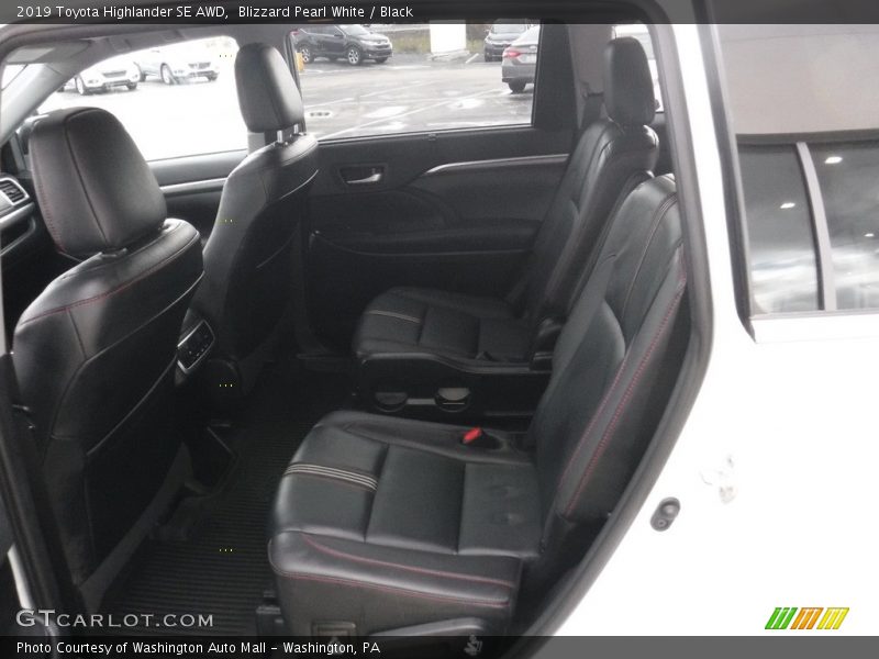 Blizzard Pearl White / Black 2019 Toyota Highlander SE AWD