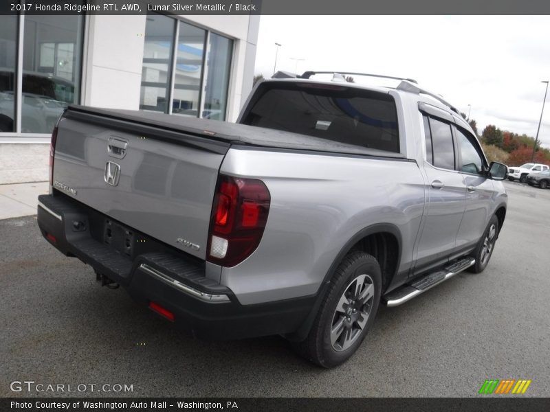 Lunar Silver Metallic / Black 2017 Honda Ridgeline RTL AWD