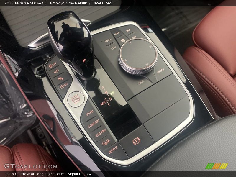  2023 X4 xDrive30i 8 Speed Automatic Shifter