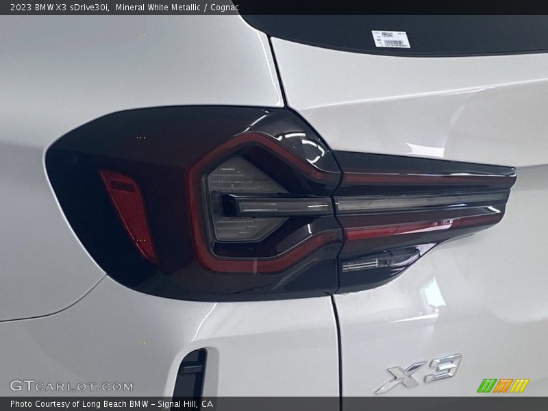 Mineral White Metallic / Cognac 2023 BMW X3 sDrive30i