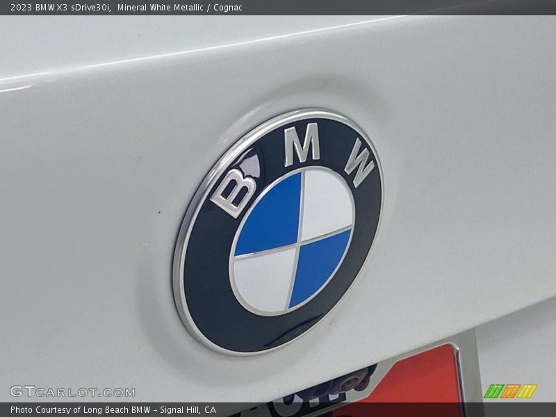 Mineral White Metallic / Cognac 2023 BMW X3 sDrive30i
